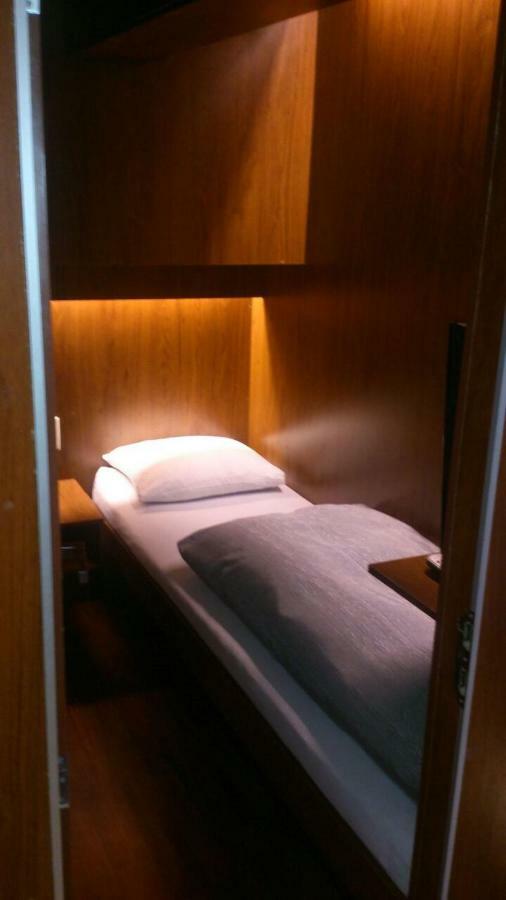 Onkel Inn Airport Sleepbox La Paz Bagian luar foto