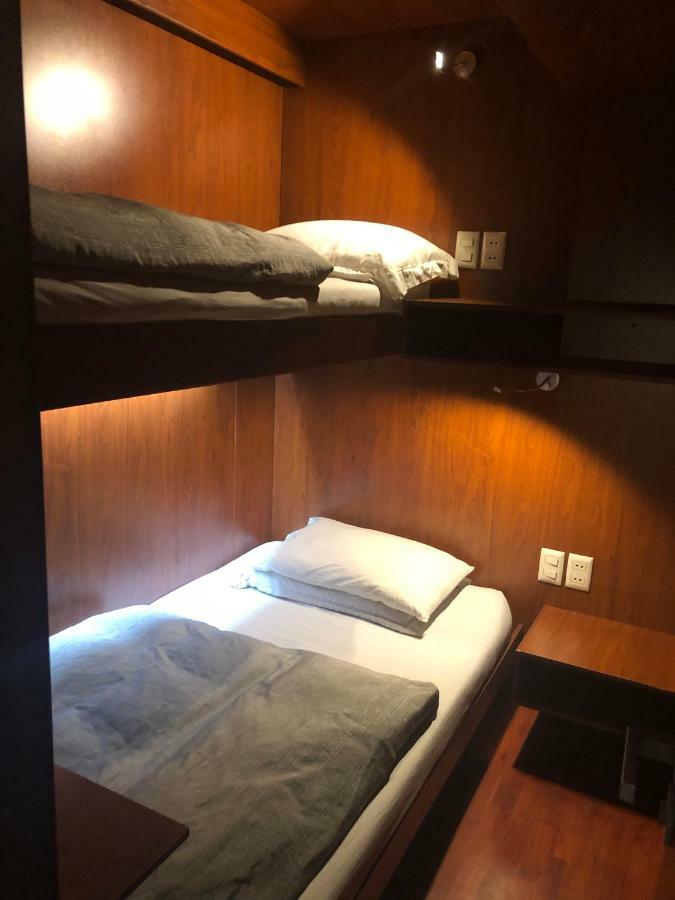 Onkel Inn Airport Sleepbox La Paz Bagian luar foto